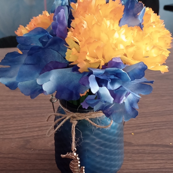 Handmade Flower Pen Bouquet - Picture 5 of 17